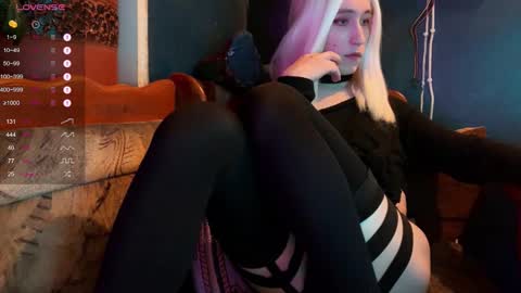 Snapshot of bb_single_lady chatting on September 17, 12:59 am Sasha online show from September 17, 12:59 am