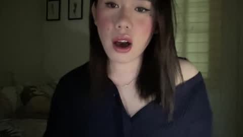 Snapshot of beautiful_lust69 chatting on December 5, 5:10 am Sweet Aya online show from December 5, 5:10 am