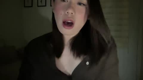Snapshot of beautiful_lust69 chatting on December 20, 1:54 pm Sweet Aya online show from December 20, 1:54 pm