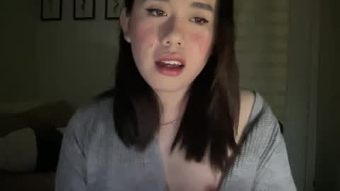 Snapshot of beautiful_lust69 chatting on January 2, 2:35 pm Sweet Aya online show from January 2, 2:35 pm