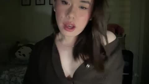 Snapshot of beautiful_lust69 chatting on January 15, 2:02 pm Sweet Aya online show from January 15, 2:02 pm