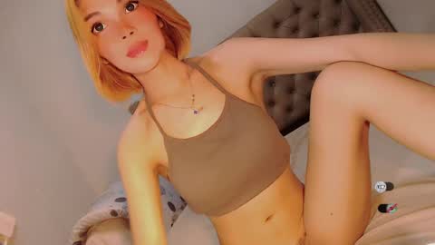 Bella online show from February 4, 5:21 am