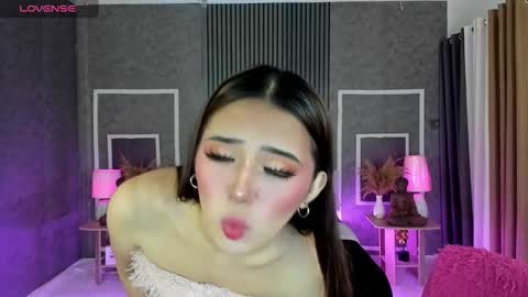 Bella online show from March 10, 3:09 pm