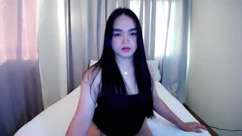 Snapshot of bhabytrans69 chatting on December 24, 11:00 pm BHABY 3 online show from December 24, 11:00 pm