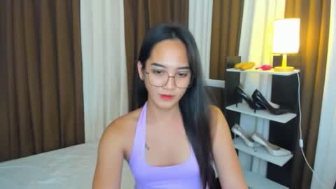 Snapshot of bigcockjannah chatting on September 11, 11:57 pm SUCK ME TILL I EXPLODE online show from September 11, 11:57 pm