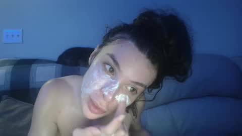 Snapshot of bigdicktrannynicole chatting on December 6, 12:11 pm bigdicktrannynicole online show from December 6, 12:11 pm
