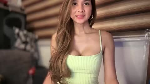 Snapshot of bigsurprise4u chatting on January 5, 5:20 pm Yna online show from January 5, 5:20 pm