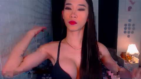 EVA online show from February 6, 1:54 pm