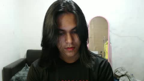 Ellez online show from December 3, 6:22 pm
