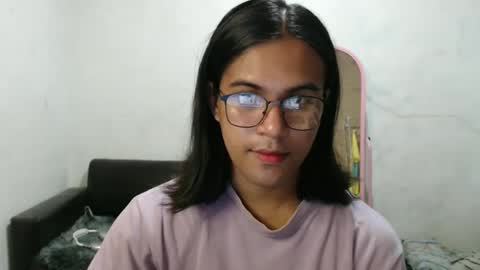 Ellez online show from December 11, 5:26 pm