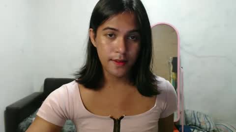 Ellez online show from December 23, 7:30 pm
