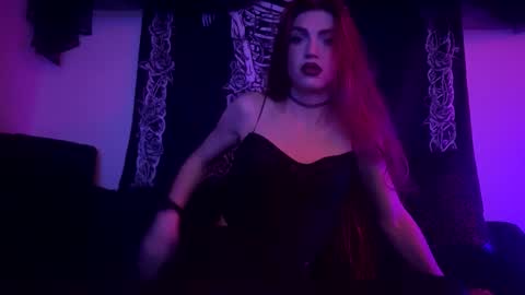 Snapshot of blackstarzara chatting on December 20, 2:30 am blackstarzara online show from December 20, 2:30 am