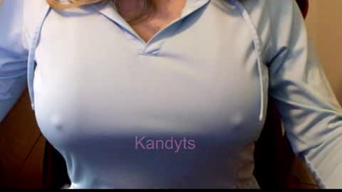 Snapshot of blkandy23 chatting on October 18, 2:53 pm Kandyts online show from October 18, 2:53 pm