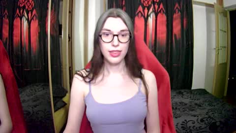 Snapshot of bluerose98 chatting on January 9, 5:33 pm Bluerose online show from January 9, 5:33 pm