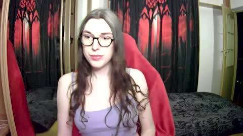 Snapshot of bluerose98 chatting on January 10, 6:28 pm Bluerose online show from January 10, 6:28 pm