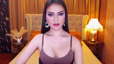 Snapshot of bombshellanita chatting on October 2, 6:07 pm bombshellanita online show from October 2, 6:07 pm