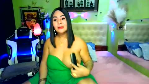 Miles online show from October 3, 1:27 am