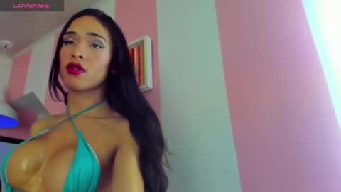 Snapshot of bouncing_bunnyxxx69 chatting on September 24, 5:13 am bouncing_bunnyxxx69 online show from September 24, 5:13 am