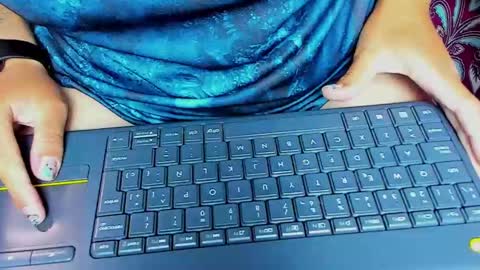 Snapshot of boy_trans chatting on March 6, 8:01 pm Edward ftm trans queerslave online show from March 6, 8:01 pm