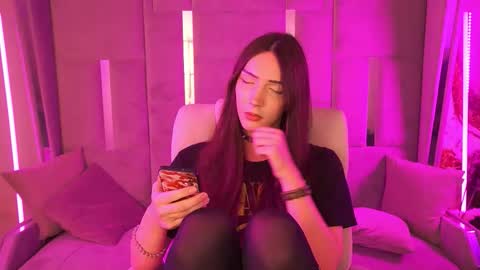 Nova online show from November 13, 1:37 am