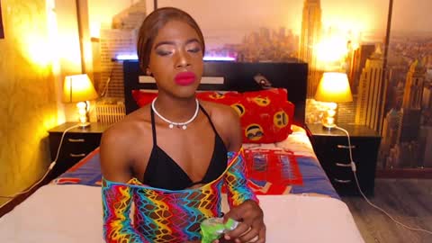 Snapshot of brandi_ross_ chatting on February 6, 7:40 pm Brandy online show from February 6, 7:40 pm