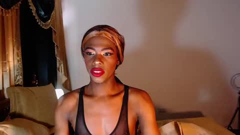 Snapshot of brandi_ross_ chatting on February 26, 7:27 pm Brandy online show from February 26, 7:27 pm