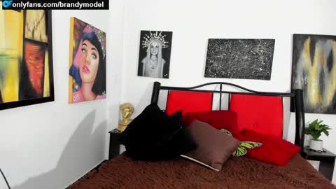 Snapshot of brandymodel chatting on December 7, 7:10 am Brandy Model online show from December 7, 7:10 am