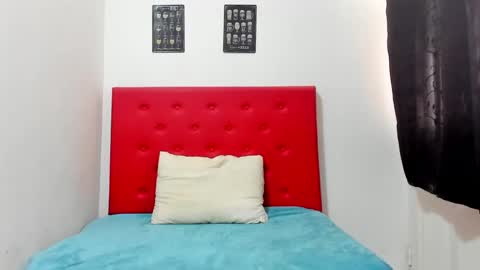Snapshot of brenda_sofia chatting on March 7, 3:30 pm brenda_sofia online show from March 7, 3:30 pm