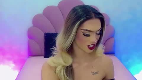 Snapshot of briana_sex32 chatting on January 15, 2:17 am BRIANA online show from January 15, 2:17 am