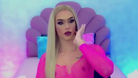 Snapshot of briana_sex32 chatting on January 20, 3:48 am BRIANA online show from January 20, 3:48 am