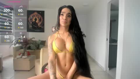 britney_jimenez online show from November 23, 5:15 pm