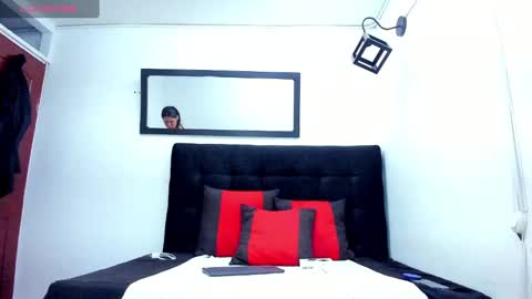 Snapshot of brittany_williams_ chatting on January 15, 12:15 pm online show from January 15, 12:15 pm