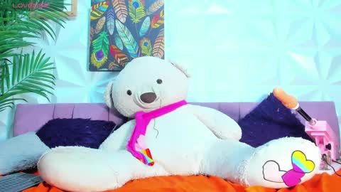 Snapshot of briyit_doll chatting on September 9, 4:55 am BRIYIT online show from September 9, 4:55 am