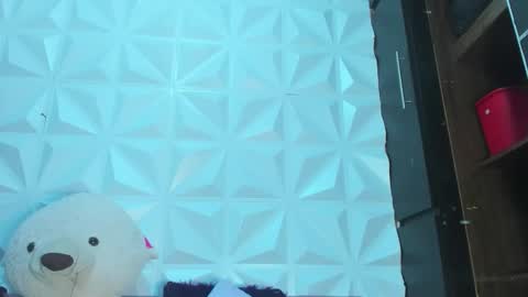 Snapshot of briyit_doll chatting on September 24, 7:53 pm BRIYIT online show from September 24, 7:53 pm