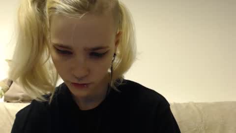 brookewylde_20 online show from November 18, 3:56 pm