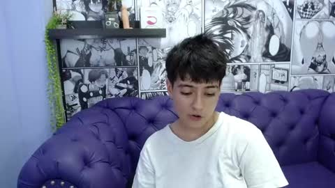 Snapshot of bryce_evans chatting on December 19, 9:06 pm B R Y C E online show from December 19, 9:06 pm