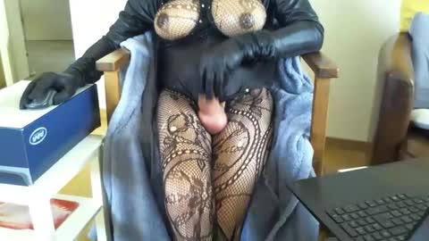 sophie online show from December 18, 11:04 am