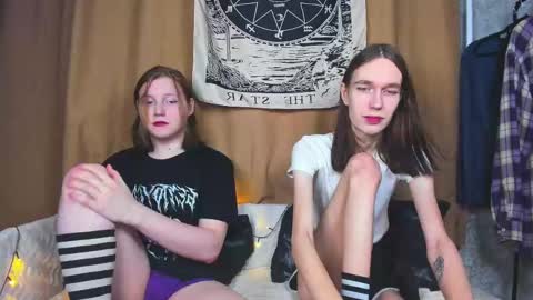 Snapshot of calvin_kevin_grem chatting on February 28, 5:26 pm Calvin Kevin Grem online show from February 28, 5:26 pm