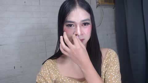 camela_star online show from January 2, 1:27 am