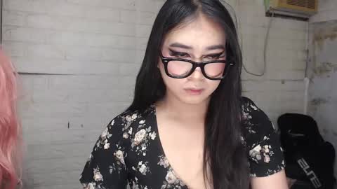 camela_star online show from October 11, 1:35 pm