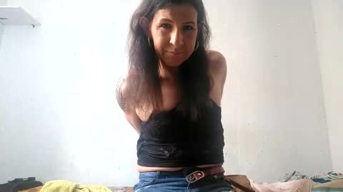 Snapshot of cameron_puppy chatting on February 3, 8:35 pm Mara Catalina Romero Ordez online show from February 3, 8:35 pm