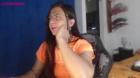 camila online show from October 15, 7:30 am