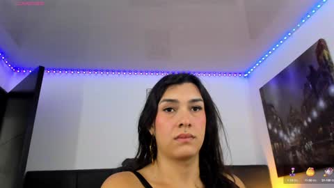 Snapshot of camila_coxx chatting on December 28, 7:55 am s online show from December 28, 7:55 am