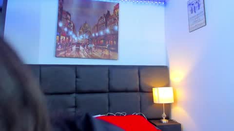 Snapshot of camila_coxx chatting on January 22, 5:16 am s online show from January 22, 5:16 am