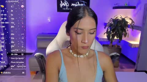 Snapshot of camila_harperr chatting on February 11, 4:44 am C A M I L A online show from February 11, 4:44 am