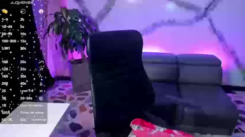 Snapshot of camila_harperr chatting on September 11, 3:59 am C A M I L A online show from September 11, 3:59 am