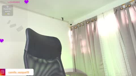 Snapshot of camila_hott1 chatting on December 10, 8:05 pm Cami vazques online show from December 10, 8:05 pm