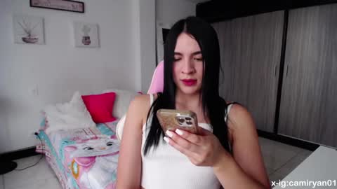 Snapshot of camilaryan chatting on January 17, 9:54 pm X IGcamiryan01 online show from January 17, 9:54 pm