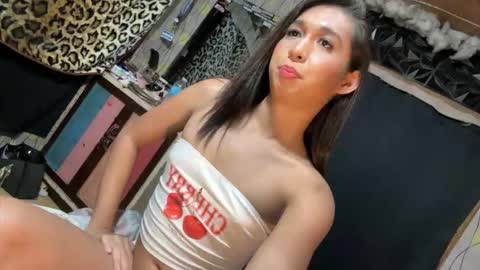 Snapshot of camillaslutttx chatting on September 27, 4:27 pm camillaaa ig mszane3e online show from September 27, 4:27 pm
