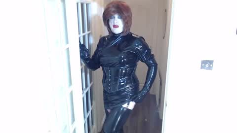 candi smokes online show from January 2, 8:02 pm